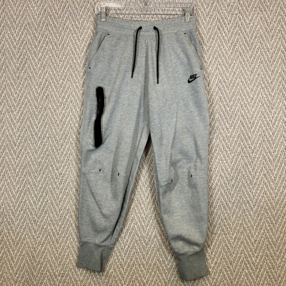 Nike Tech Joggers Womens Small Gray Fleece Heather Tapered Sweatpants CW4292-063